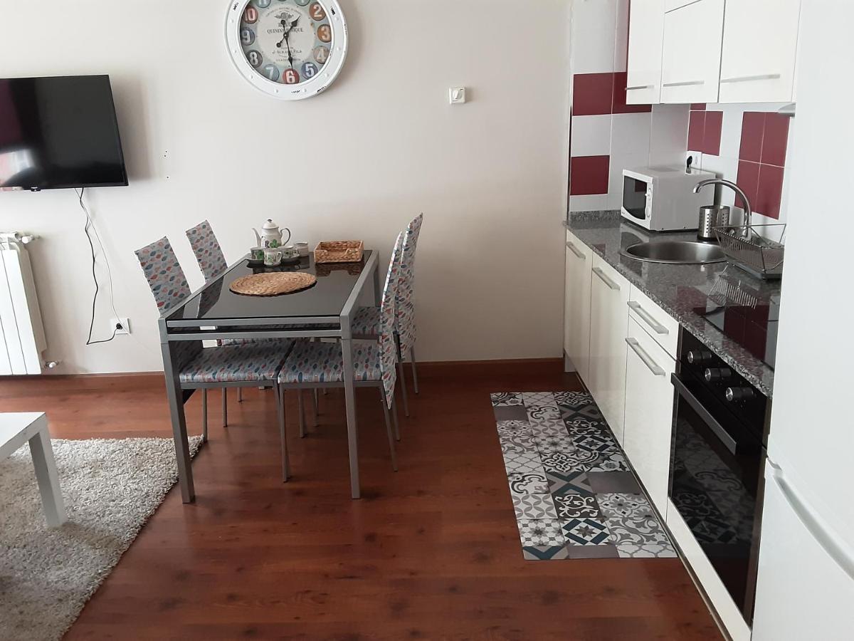 Apartamento Cine Colon 2 리바데오 외부 사진